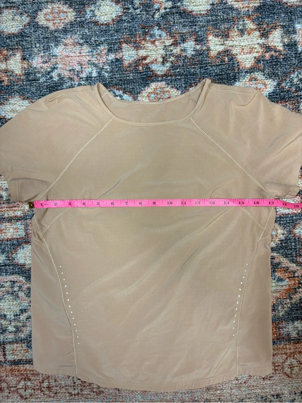 Lululemon Lightweight Stretch Running Short Sleeve Shirt pink clay size 4